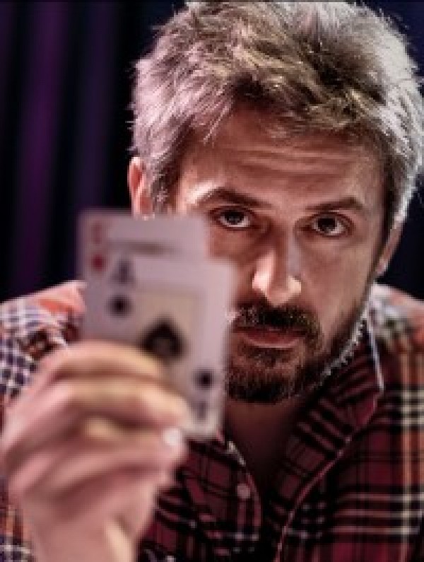 Køb Pokerfjæs: sæson 1